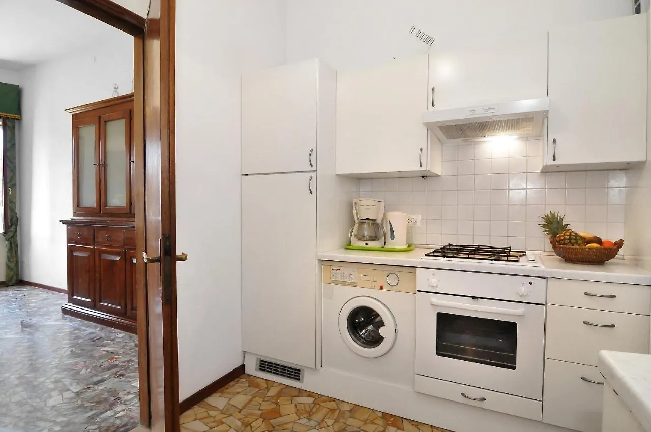 Smeraldo Apartment Grand Canal 1566C Venedik